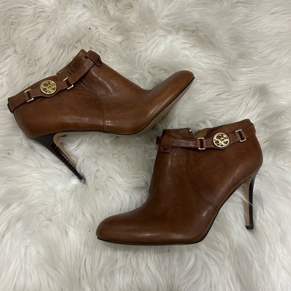 COACH LOGO BROWN SALENE LEATHER HIGH STILETTO ANKLE BOOT 8.5 MSRP $228 - Picture 2 of 6